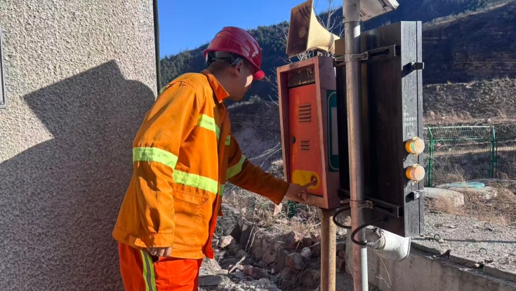 河北高速集团邢汾分公司清家沟隧道管理站：万家灯火背后的守护者——隧道“守隧人”