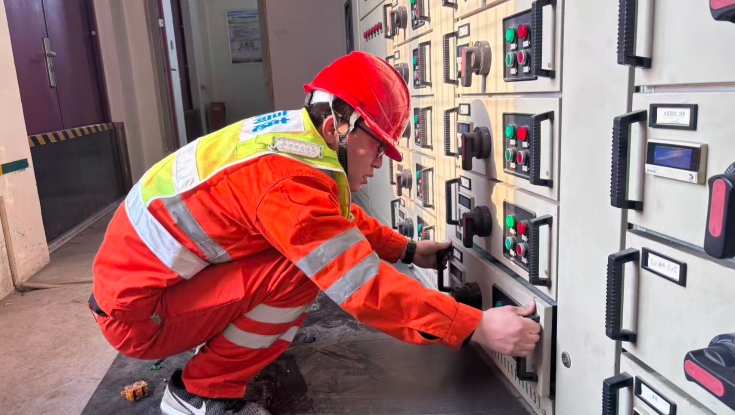 严阵以待 全力护航——河北高速集团邢汾分公司清家沟隧道管理站：扎实做好清明节前安全保畅工作